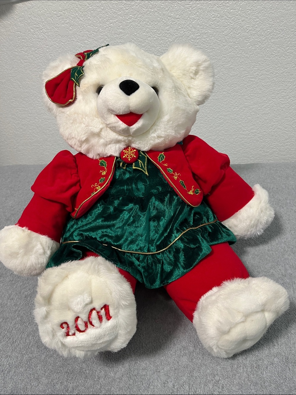 Snowflake Teddy 2001 Christmas Bear Plush Collectible